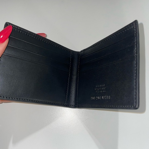 Shinola Bifold Wallet - Picture 6 of 7